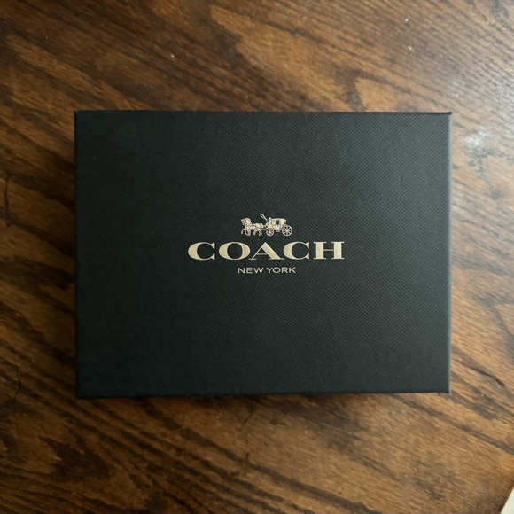 Coach Corner Zip Wristlet - Black - NWT - Picture 3 of 4